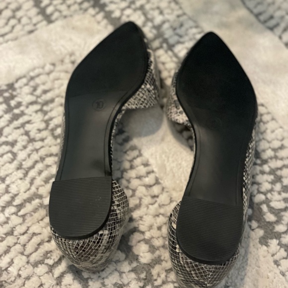 NWT - A New Day animal print flats - Size 10 - Picture 5 of 5